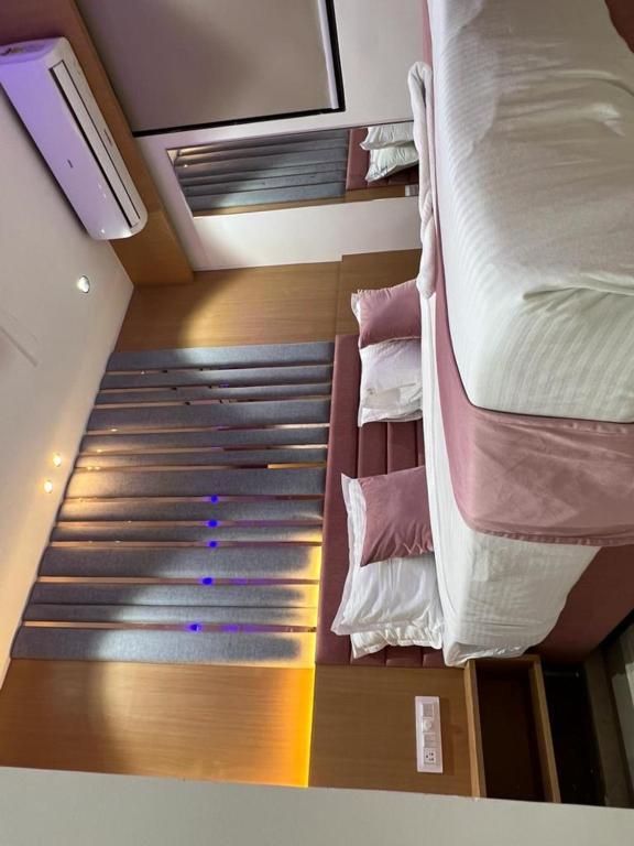 Hotel Cozzy Palace 苏拉特 外观 照片